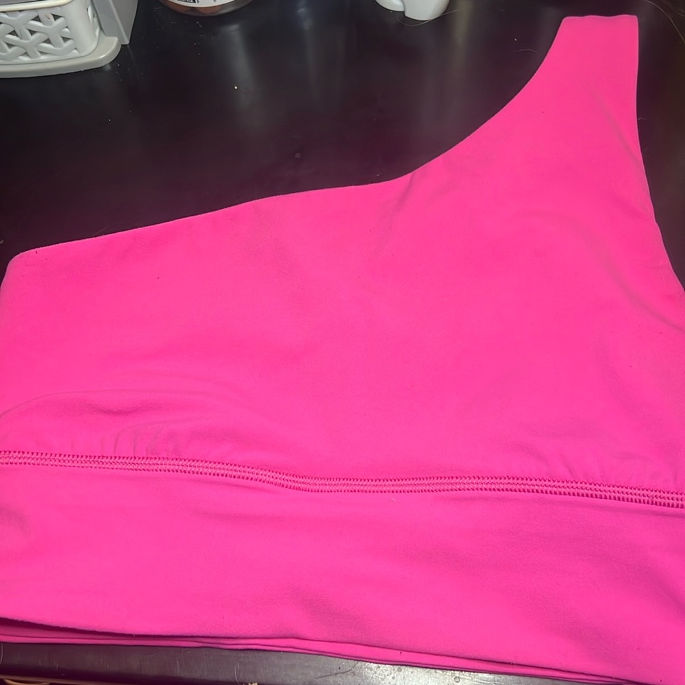 Lululemon Asymmetrical Sonic pink Size 6